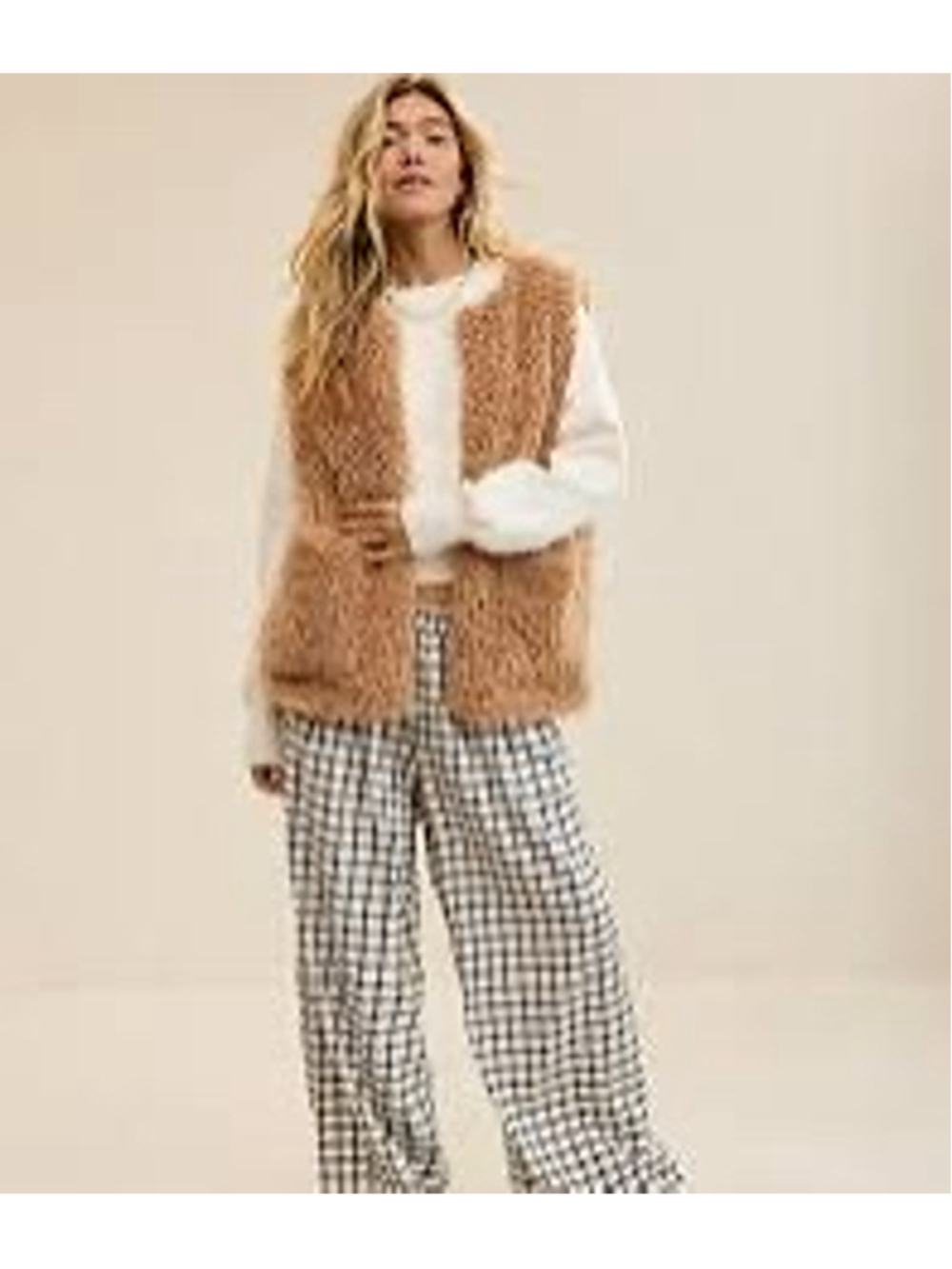 Aerie Faux Fur Sherpa Vest In Camel Womens Size Medium Cozy Comfort NWT